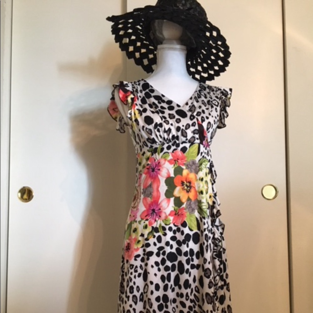 Mesmerize Polka dot animal print floral ruffle dress women’s small